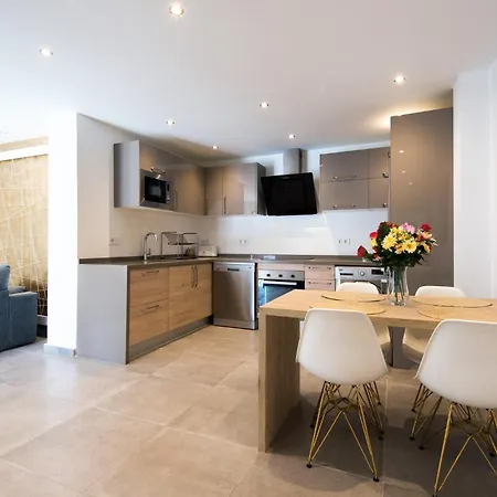 Next To Arroyo De La Miel With Private Terrace * בנאלמדנה