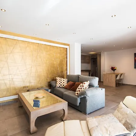 Next To Arroyo De La Miel With Private Terrace * ベナルマデナ