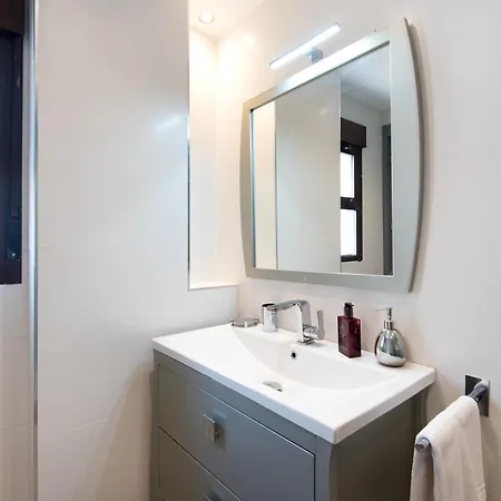 Next To Arroyo De La Miel With Private Terrace アパート ベナルマデナ